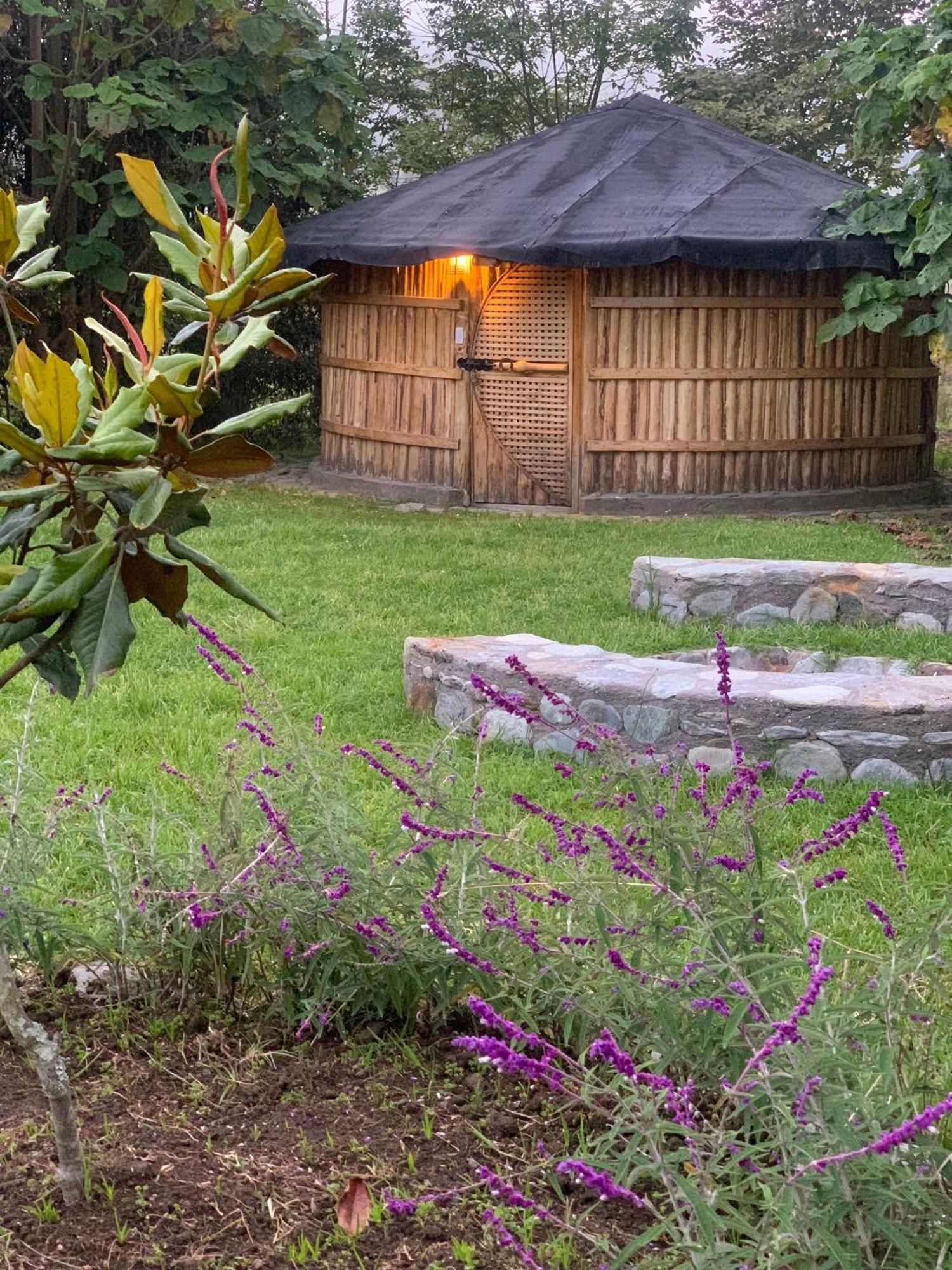 Hostal La Laguna Villamaría Eksteriør bilde